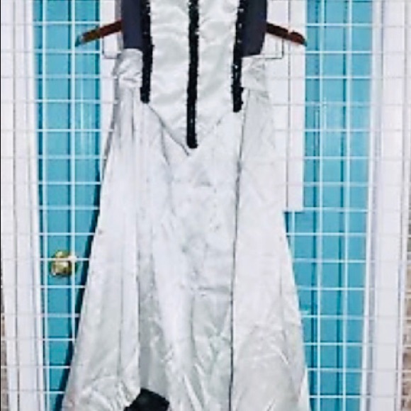 Civil war dress - Picture 3 of 8